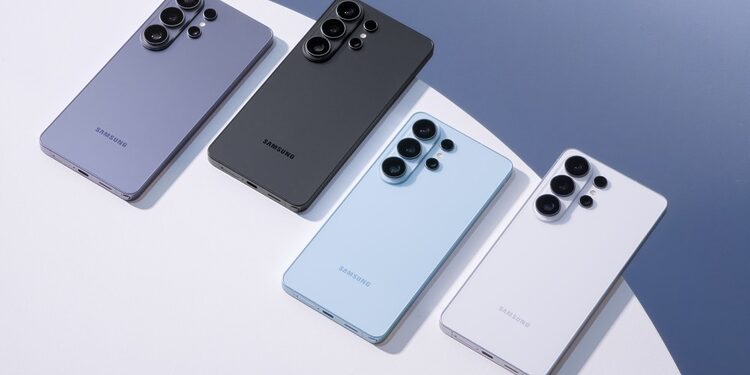 Samsung Galaxy S26 Ultra vs iPhone 17 Pro Max