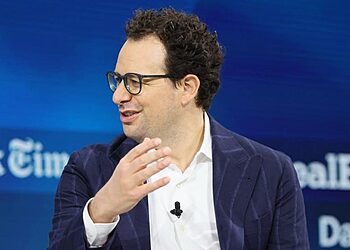 Anthropic Mythos model and crypto security infrastructure illustration