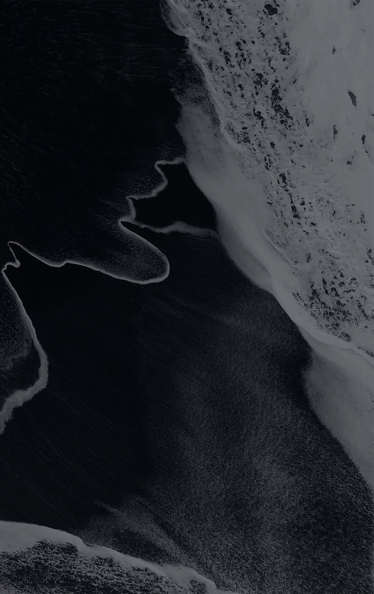 Pixel 11 Pro Fold Midnight front wallpaper dark mode