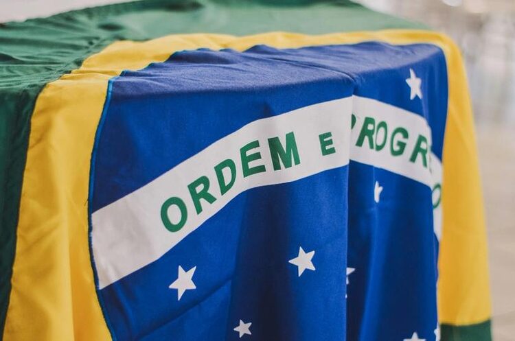 Brazil central bank stablecoin settlement ban